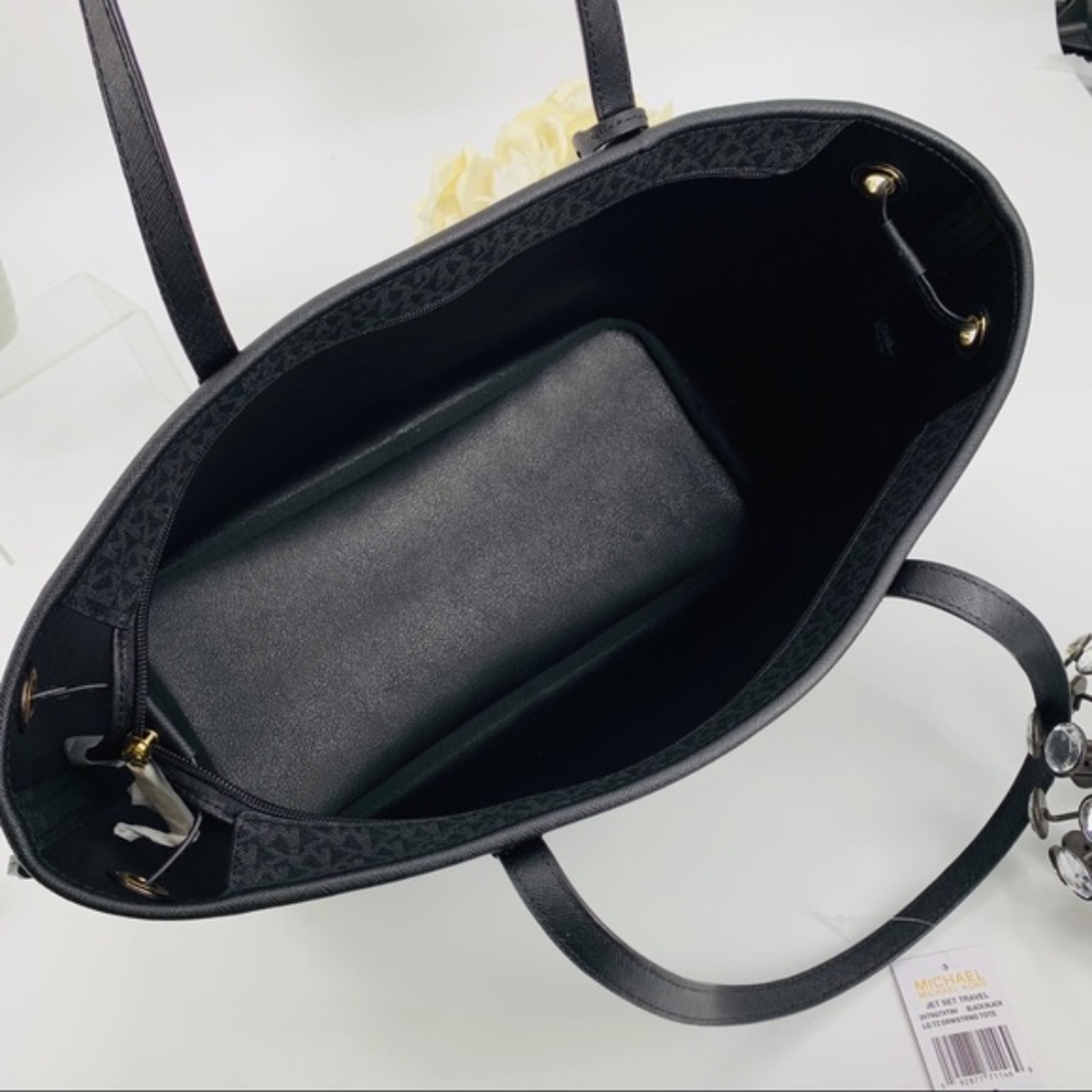 LAST DAY SALE Michael Kors Jet Set Drawstring Tote - Picture 7 of 8